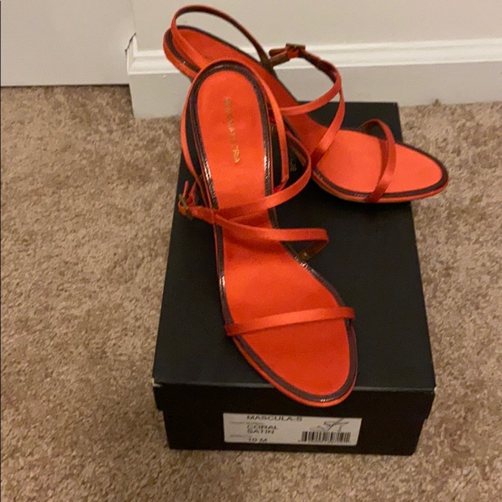 BCBG max Azaria satin sandals.